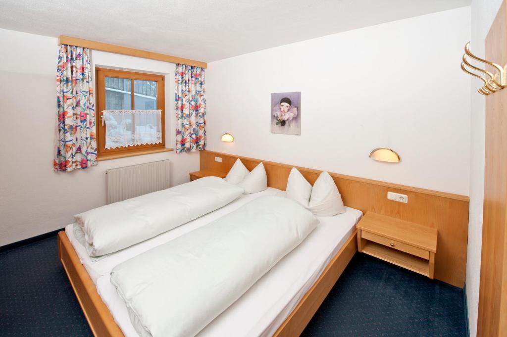 Landhaus Schiestl Fulpmes Habitación foto
