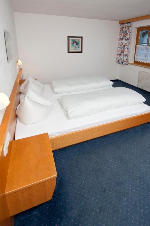 Landhaus Schiestl Fulpmes Habitación foto